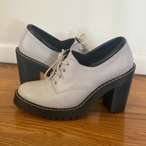 RARE Dr Martens Salome Oxford Heel Boots Sz 9 Bone